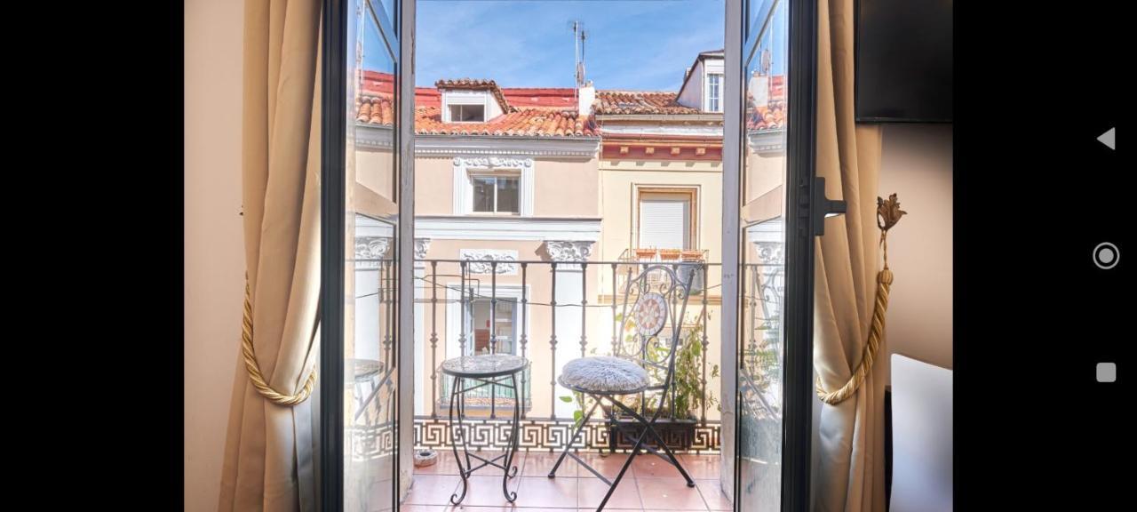 Mad Coco Vintage Apartment Plaza Mayor Madrid Eksteriør billede